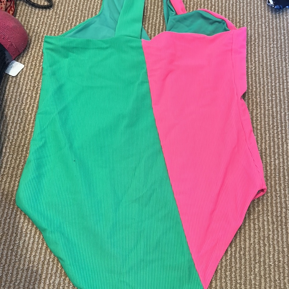 NWOT BEACHRIOT nina one piece colorblock one shoulder Pink and Green swimsuit - Picture 6 of 9